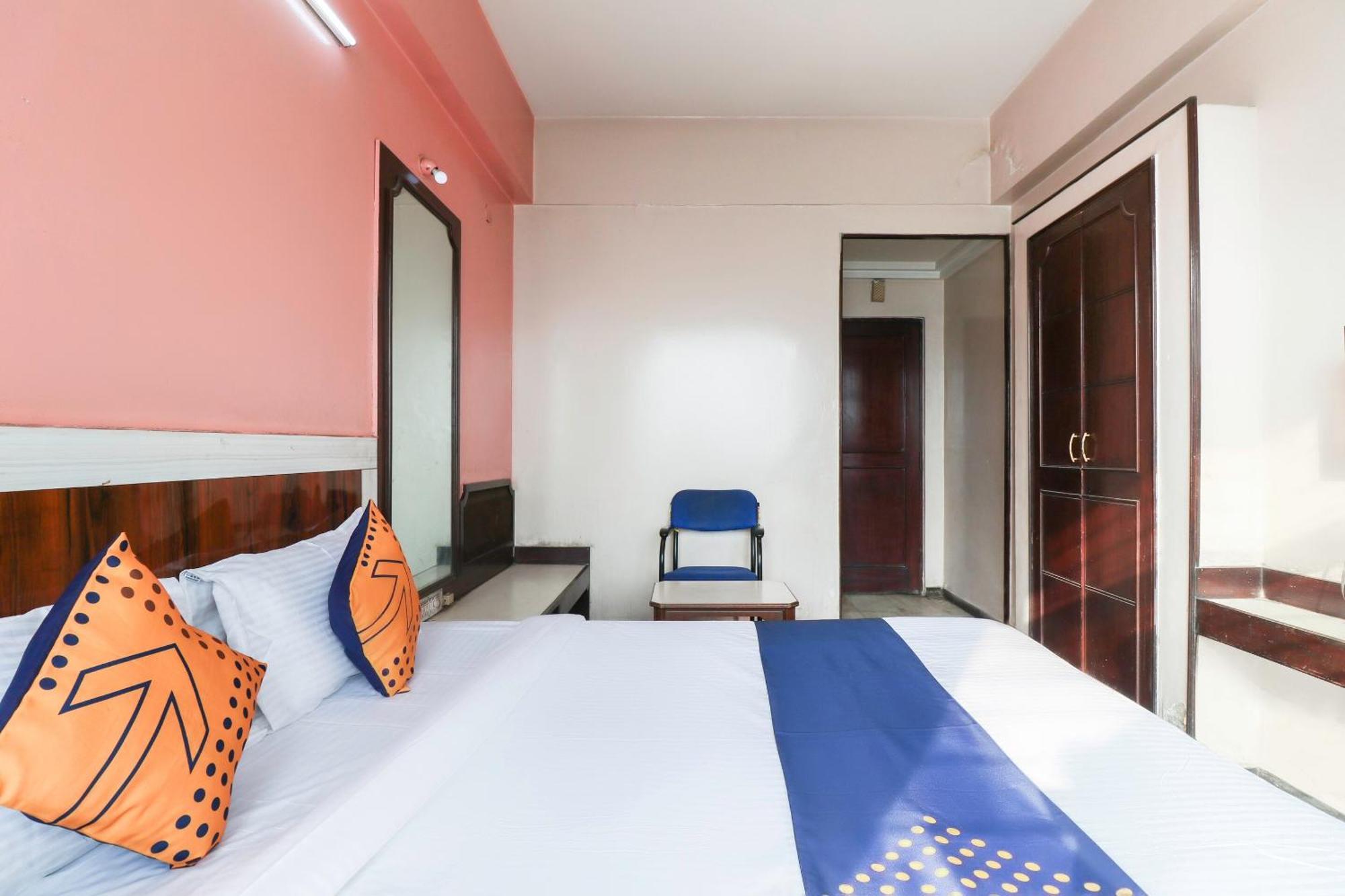 SPOT ON 65593 Yatra Inn Bangalore Bagian luar foto