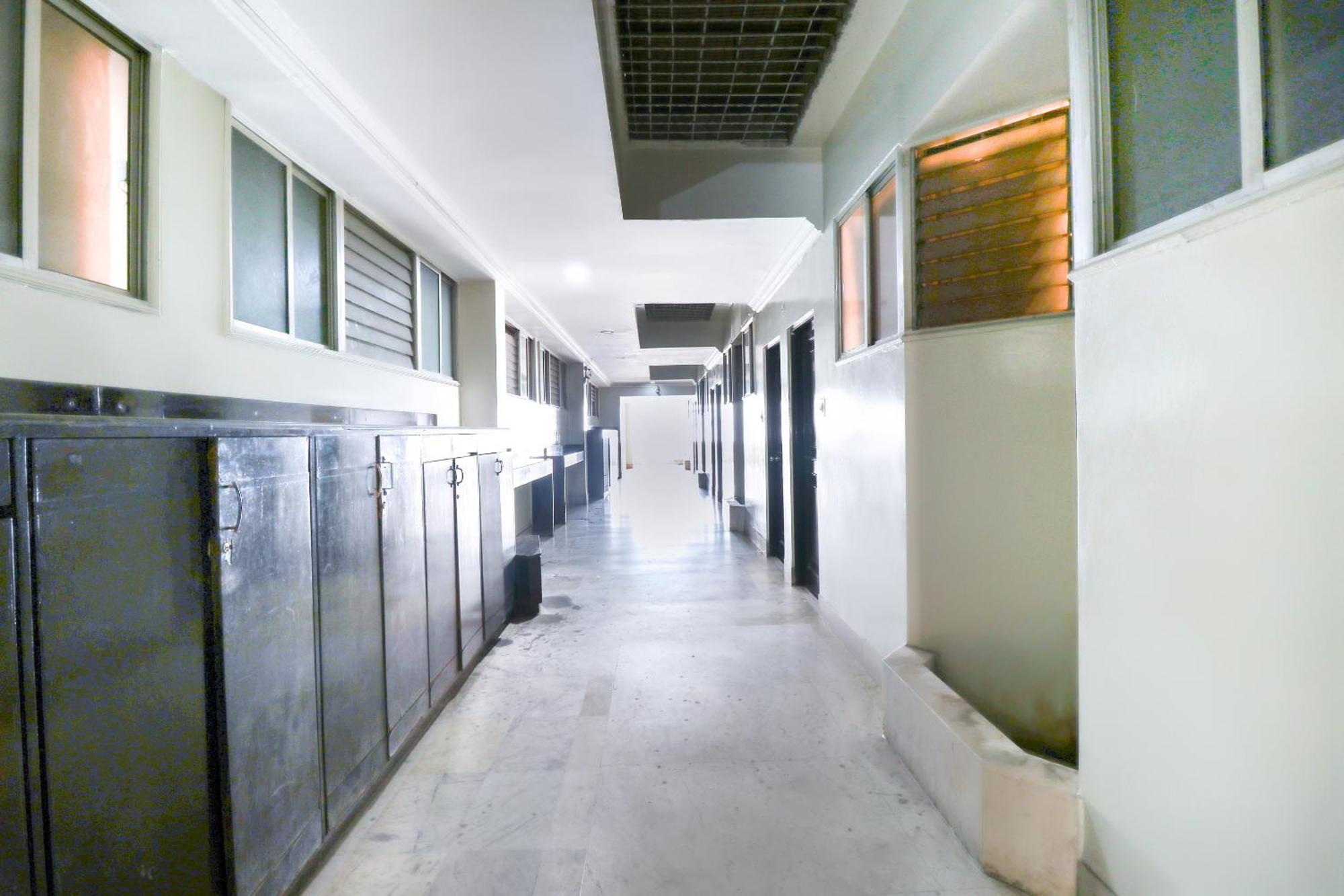 SPOT ON 65593 Yatra Inn Bangalore Bagian luar foto